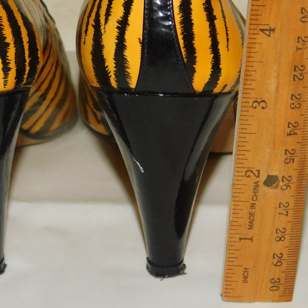 Via Spiga Animal Print Pumps Made In Italy Size 7.5B - Picture 5 of 8